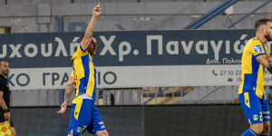 Πρώτη φορά χωρίς τον ηγέτη του!