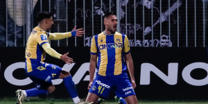 Να αποχαιρετήσει το 2024 με χαμόγελα