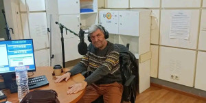 Ο Γιάννης Γαλανόπουλος στον Αrcadia 93.8 για το «Με την πένα και το μικρόφωνο»