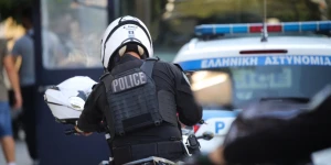 Αγρια επεισόδια ανάμεσα σε οπαδούς μετά το Βόλος - ΑΕΛ Novibet: Πέταξαν πέτρες και σιδερόβεργες σε διμοιρία των ΜΑΤ (video)