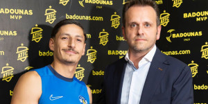 Ο Μπαρτόλο παρέλαβε το δώρο του ως Badounas MVP της σεζόν