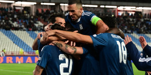 Θρίαμβος για την Εθνική στη Σερβία με αρχηγό Κουρμπέλη και λυτρωτή Δουβίκα!