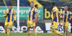 Μακέντα: Και δημιουργός εκτός από σκόρερ