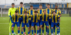 Η ΑΕΚ "λύγισε" στο φινάλε την Κ19