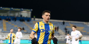 Οδεύει προς Ομόνοια ο Χατζηγιοβάνης