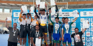 Πρωταθλητές Ελλάδος στο ομαδικό σπριντ εφήβων οι αθλητές της ΑΕΚ Τρίπολης