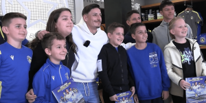 Οι μικροί φίλοι του ASTERAS AKTOR συνάντησαν τον Μπαρτόλο (vid)