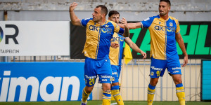 Ολοι με φωνή για τη νίκη!