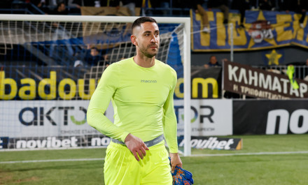 Το απόλυτο one man show του Παπαδόπουλου -  Έπιασε πέναλτι και έγινε… οργανωτής στην κερκίδα