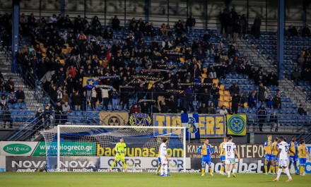 Πιστεύει άλλος εκτός του κόσμου στην παραμονή;