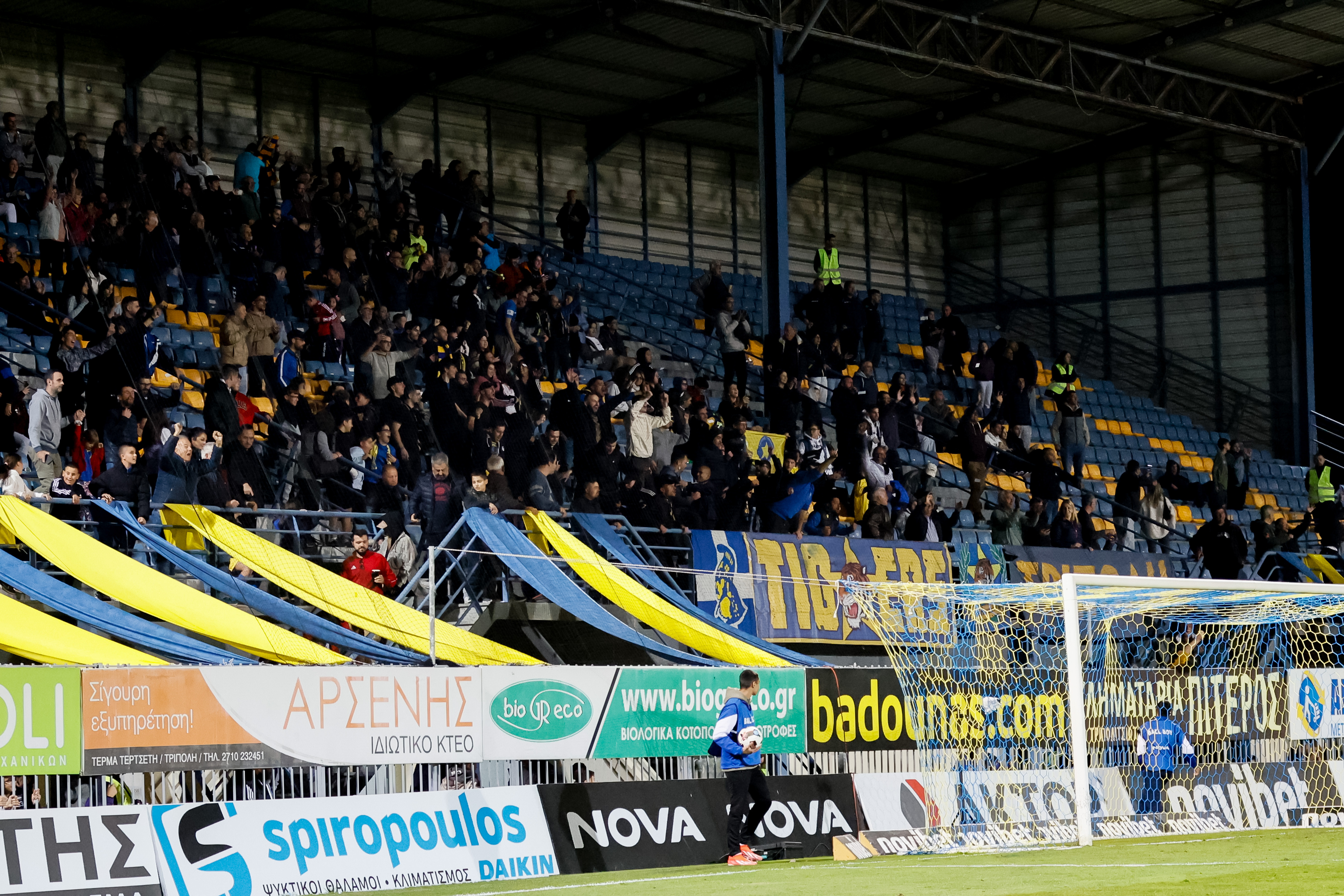 Όλοι στο "Κολοκοτρώνης" για τον νέο τελικό!