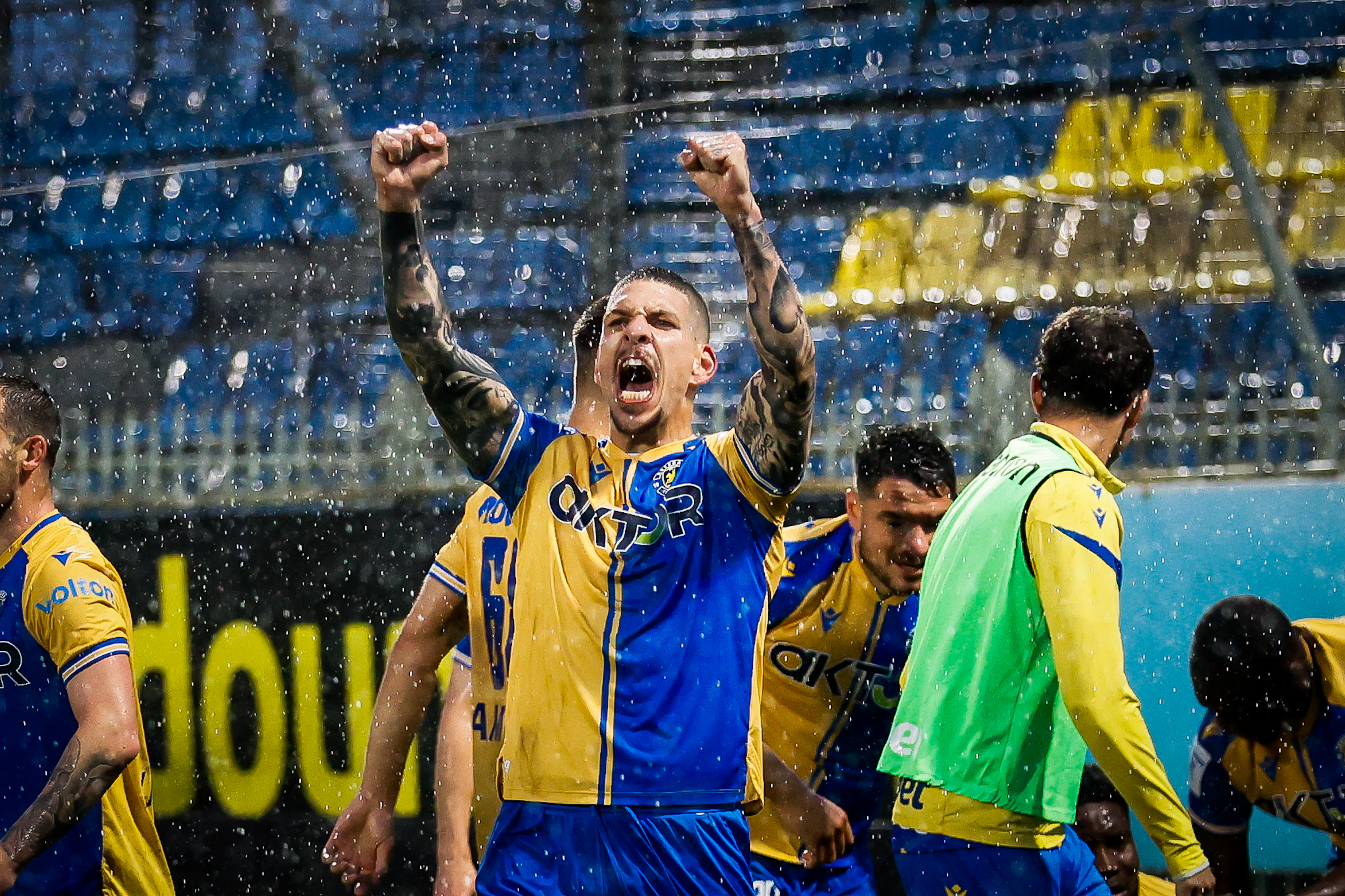 Με τέτοια ψυχή (και πλάνο) δεν πέφτουμε ρε…