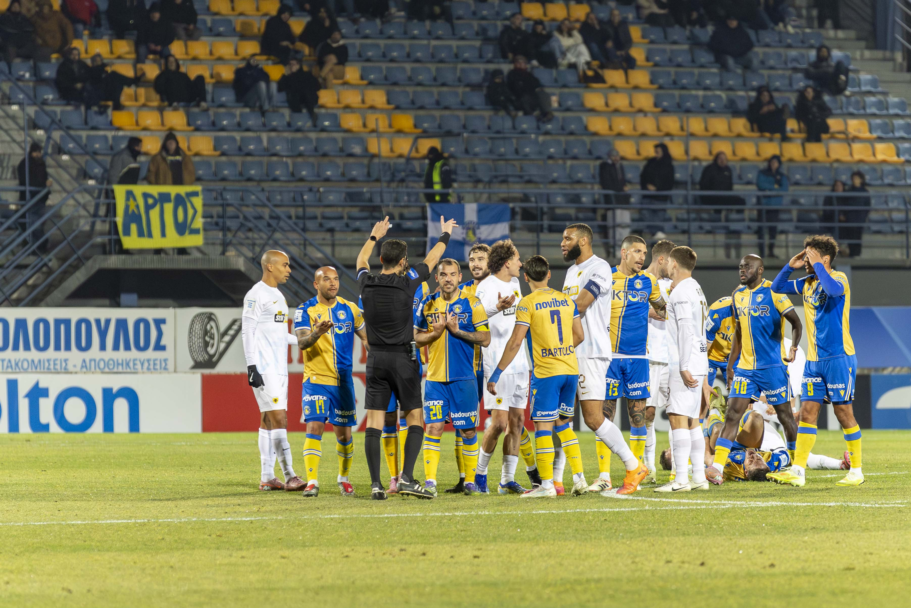 Οι τέσσερις "τελικοί" για τον Αστέρα AKTOR