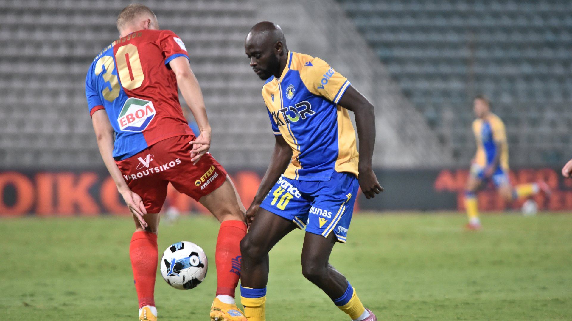 Τι ισχύει με τις κίτρινες και οι αλλαγές ενόψει playoffs & playouts στην Stoiximan Super League