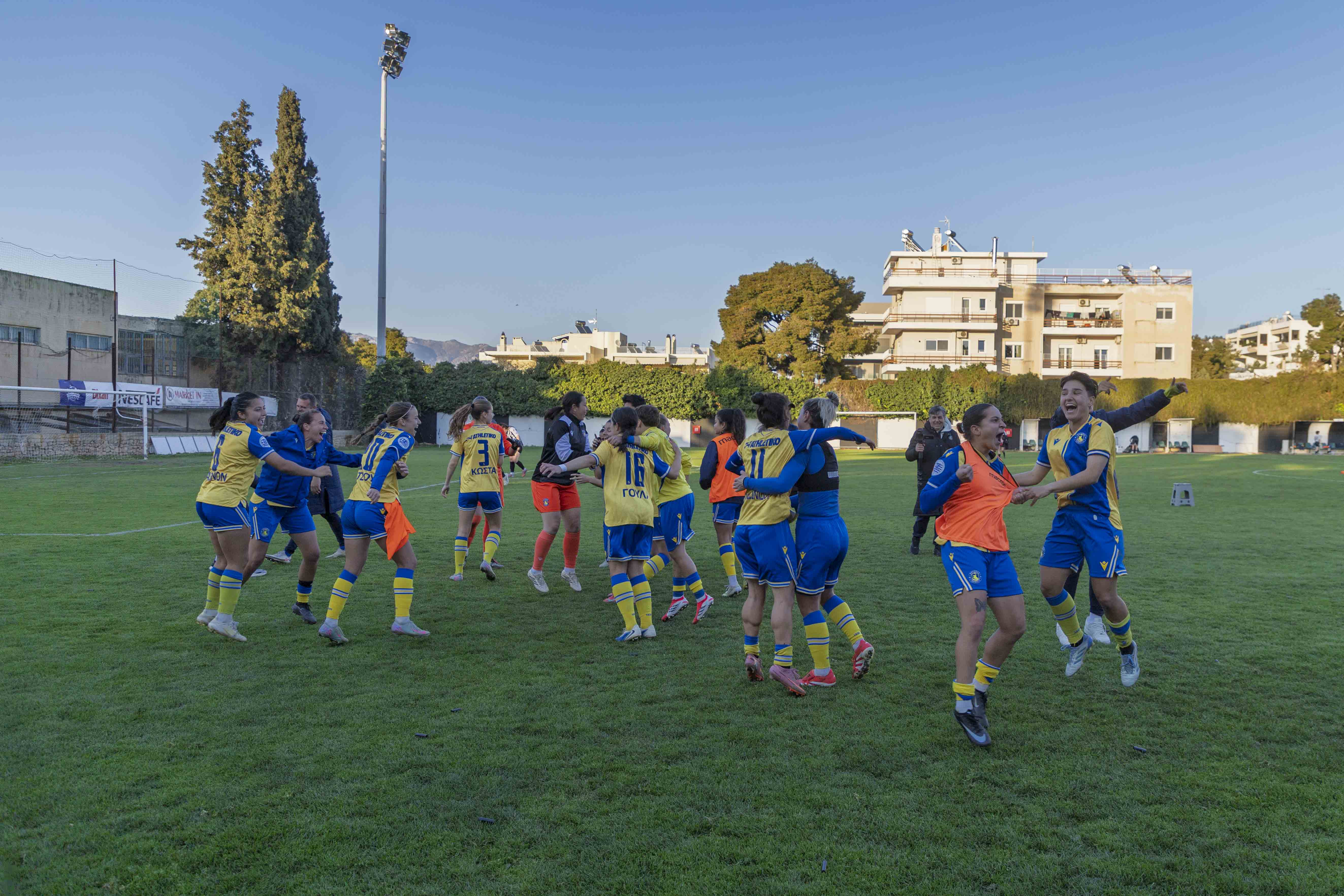Η δεύτερη θέση που χάθηκε και ο μεγάλος στόχος του τελικού