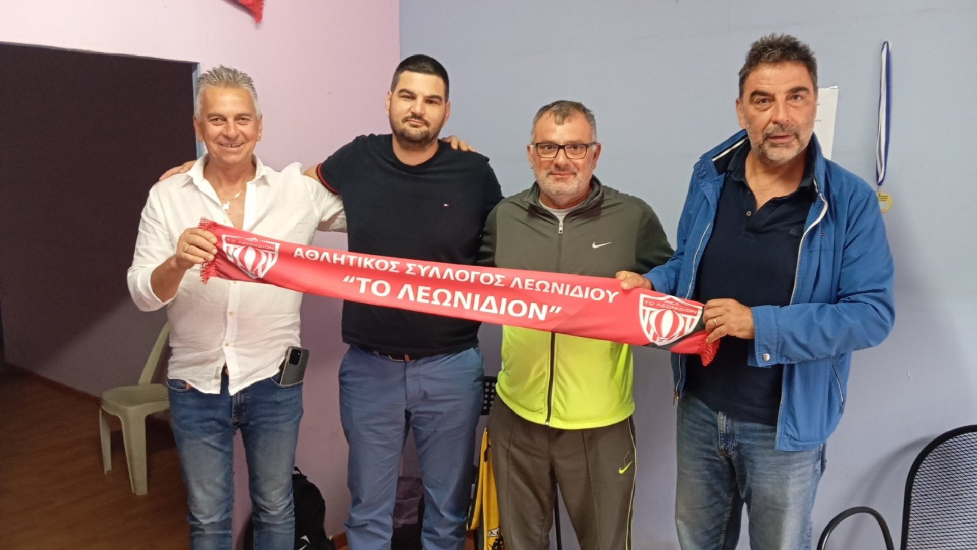 Ανανέωσε με το Λεωνίδιο ο Μητρούσης