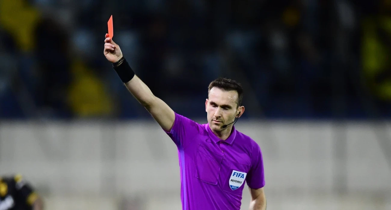 Ο Τσακαλίδης σφυρίζει το ΑΕΛ Novibet - Αστέρας AKTOR