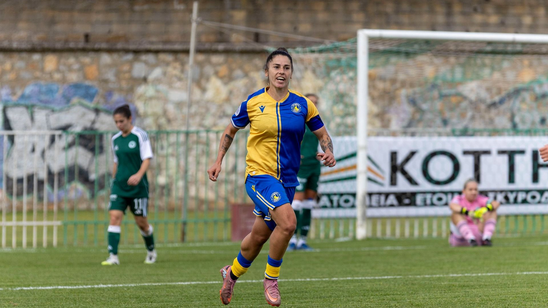 Στην Εθνική Ελλάδος οι Σπυριδωνίδου και Μπράμε